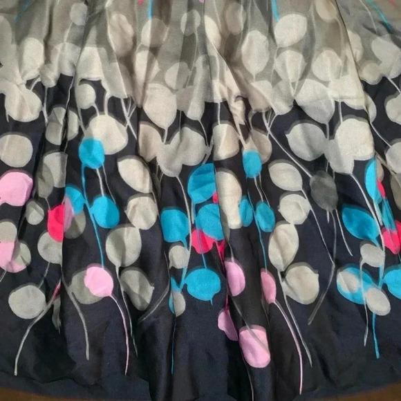 🌟GAP Skirt - Picture 2 of 4